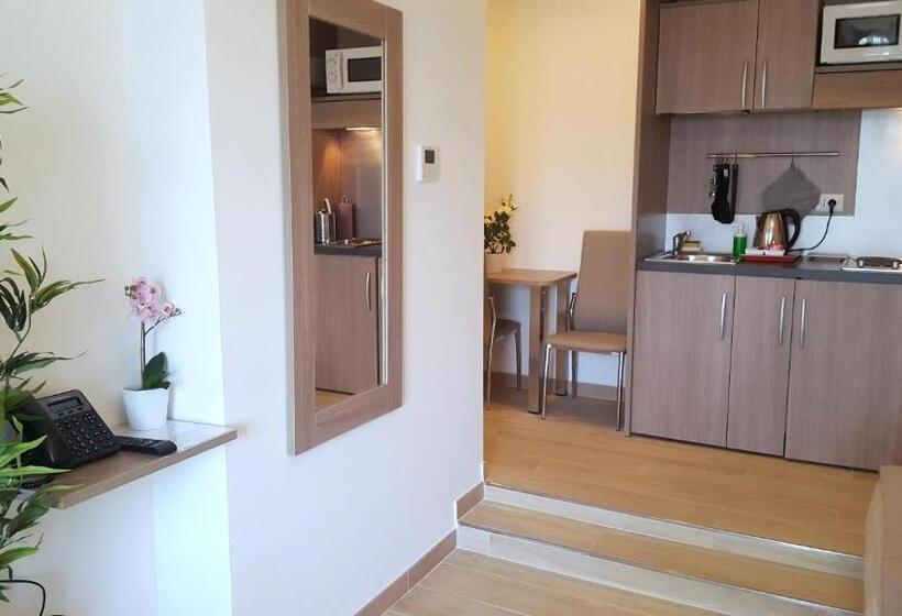 Fotos del hotel Luxor Florence:  37