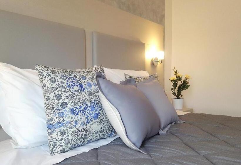 Fotos del hotel Luxor Florence:  3