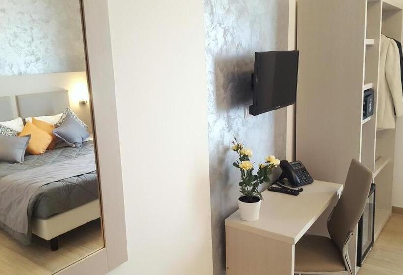 Fotos del hotel Luxor Florence:  46