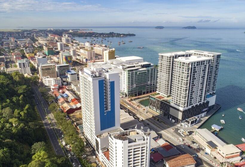 هتل Mercure Kota Kinabalu City Centre