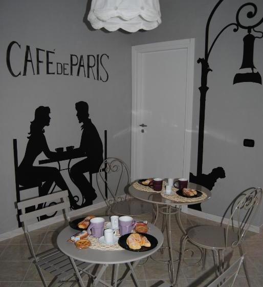 Fotos del hotel Metropolis Rooms&services:  9