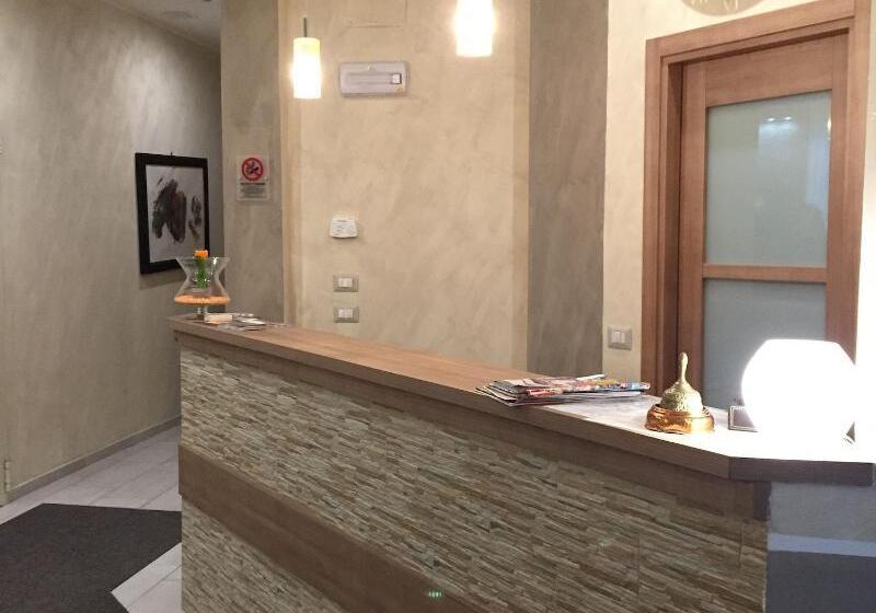 Fotos del hotel Montecarlo:  31