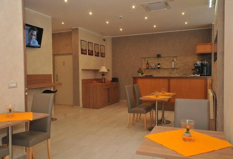 Fotos del hotel Montecarlo:  15