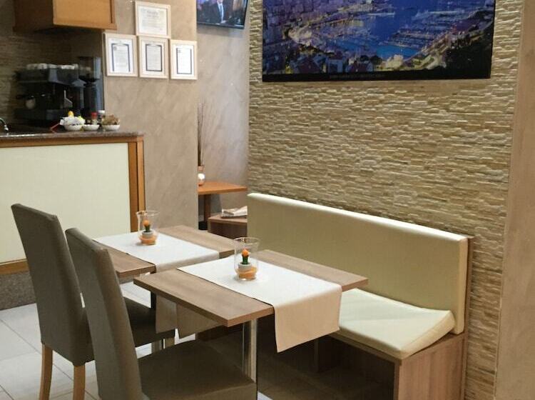 Fotos del hotel Montecarlo:  17