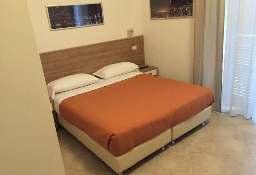 Fotos del hotel Montecarlo:  3