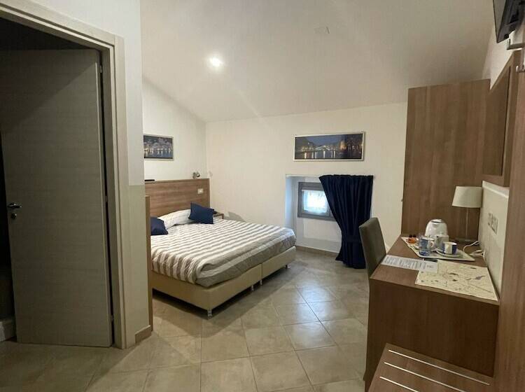 Fotos del hotel Montecarlo:  2