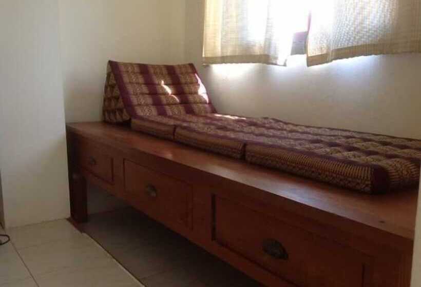 هتل Penzy Guest House