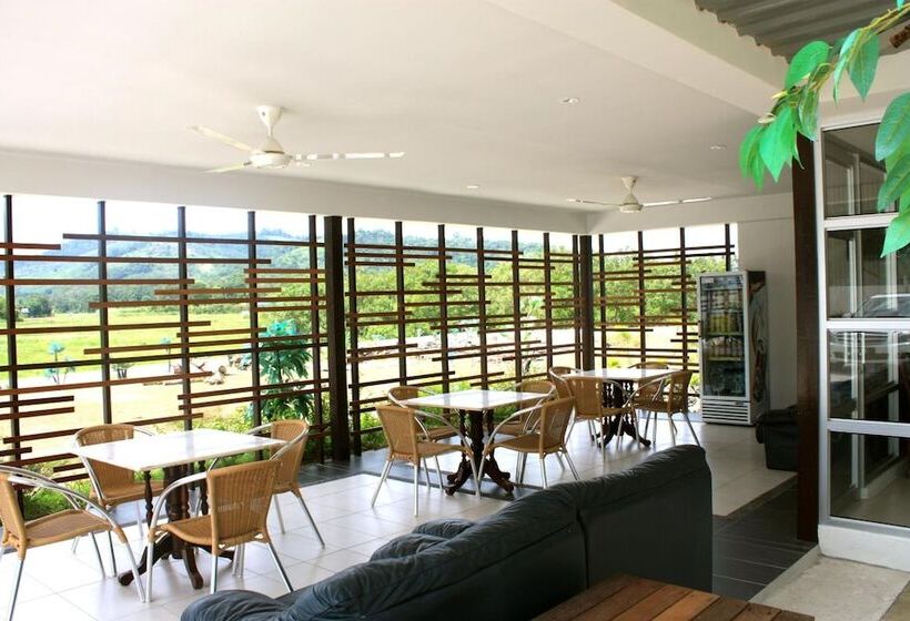 모텔 Desa Terrace