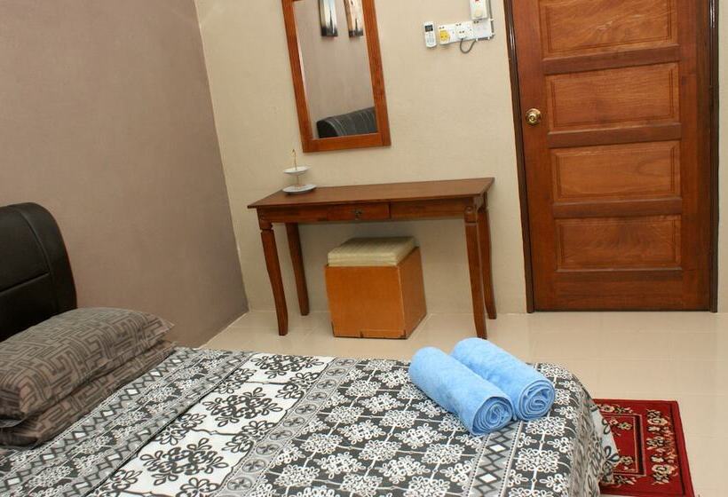 膳宿费 Pemandangan Indah Guest House   Look Out Point
