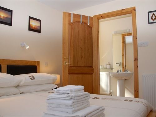 פנסיון The Inn Guest House