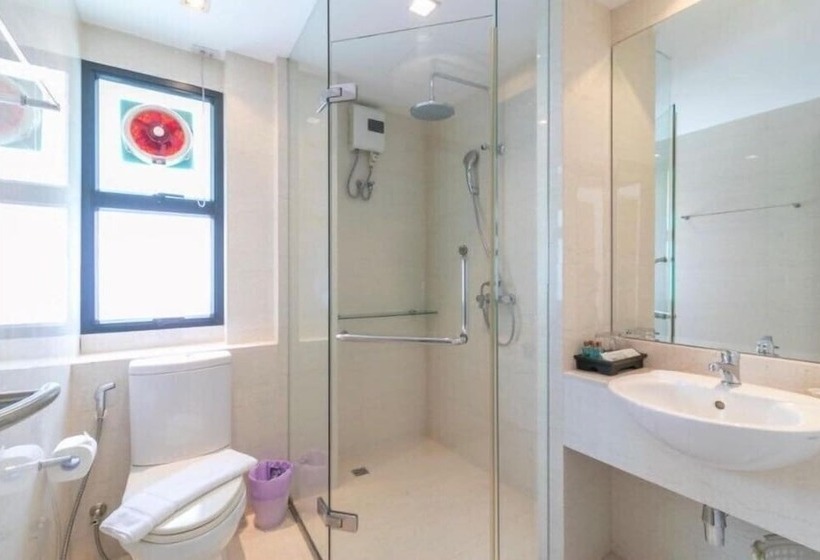 Silom Forest Exclusive Residence