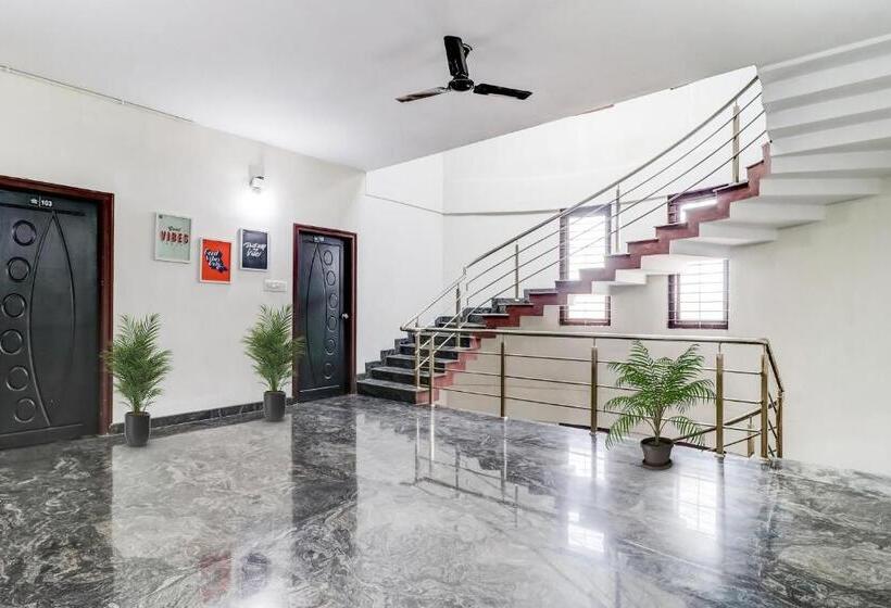 Отель Oyo Pool Villa Premium Home Stay Mysore