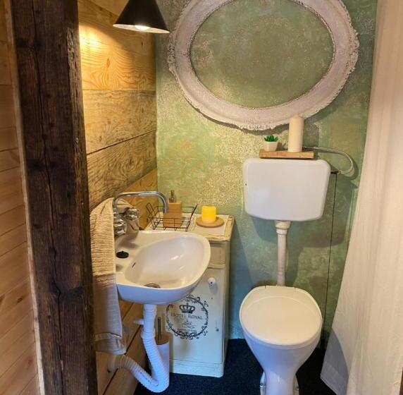 پانسیون Cottage Spa Ada