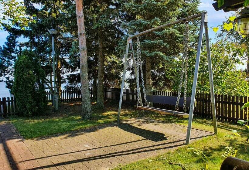 پانسیون Waterfront Villa Artvė With Sauna   Self Check In