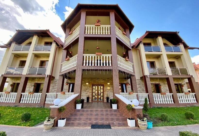 приватна садиба європа