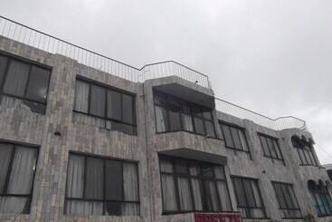 Breeze Hotel Murree