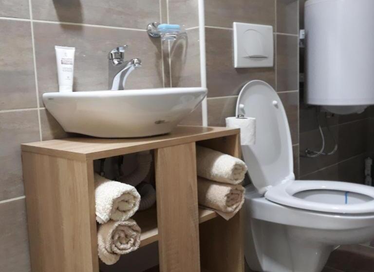 پانسیون Apartman Amalfi