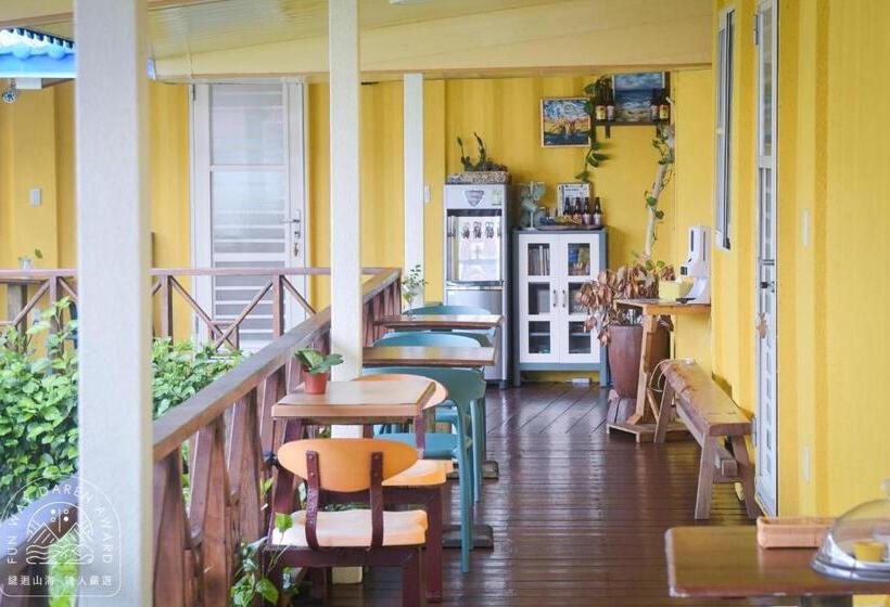 تختخواب و صبحانه 東方雲民宿