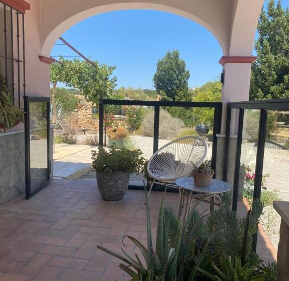 تختخواب و صبحانه Villa Entre Mer Et Montagne