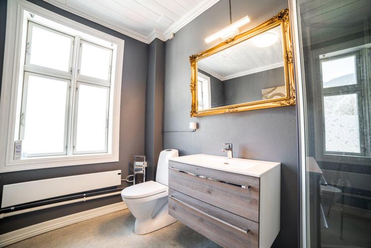 בית מלון כפרי Lærdalsøren Motor Guesthouse