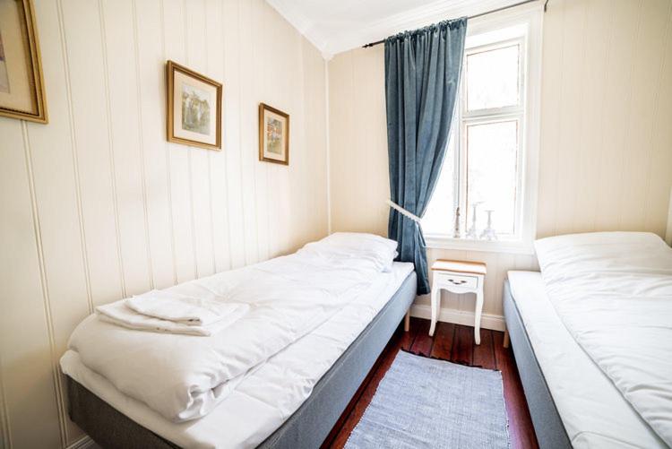 בית מלון כפרי Lærdalsøren Motor Guesthouse