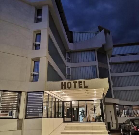 هتل Plaža
