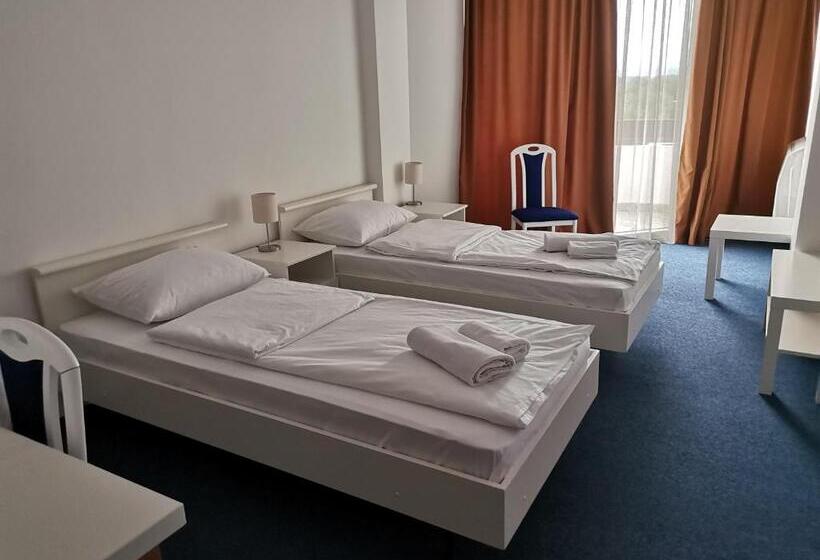 هتل Plaža