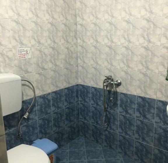 پانسیون Romeo’s Guest House 2