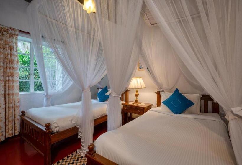 אתר נופש Kelburne Estate