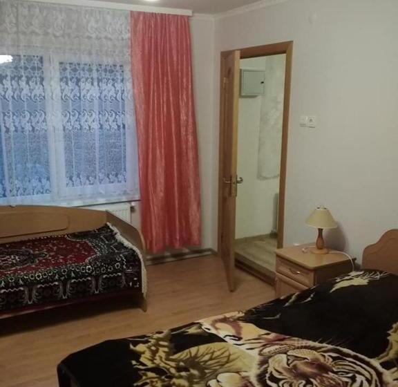 ユースホステル усадьба  у артура