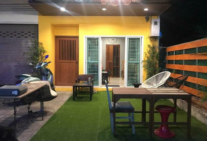 هاستل A Title Guestel Jomtien