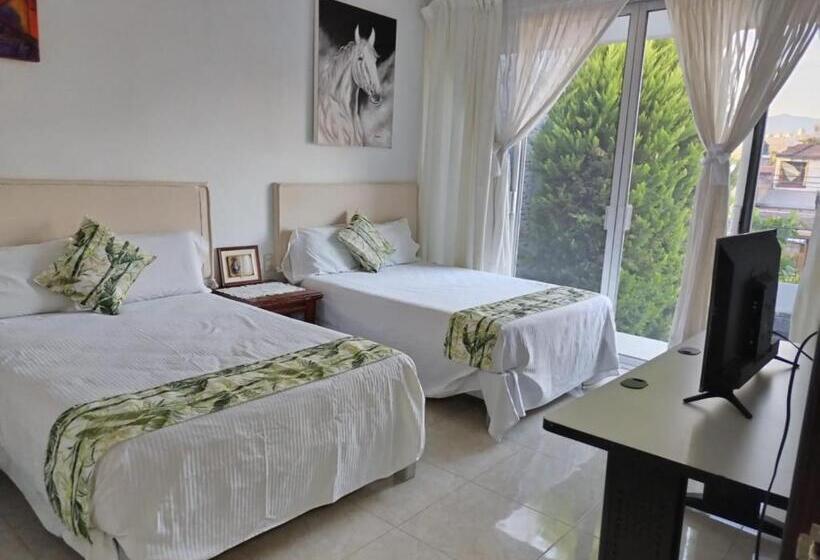 پانسیون Hospedaje Familiar