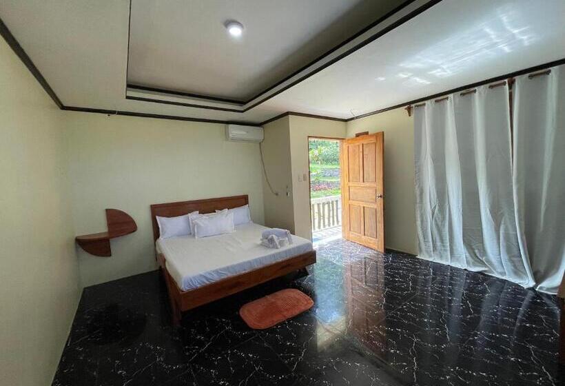 منتجع Puraran Surf Beachfront Suite