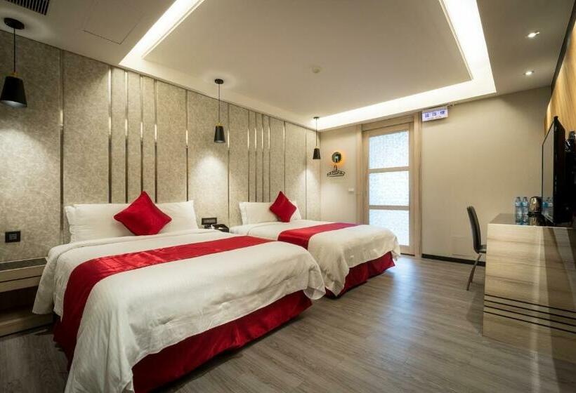 هاستل Jin Spa Resort