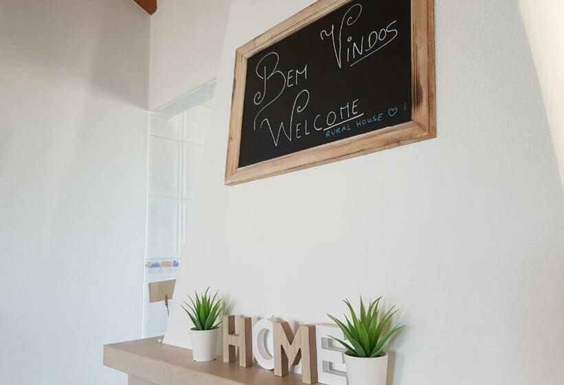 تختخواب و صبحانه Rural House