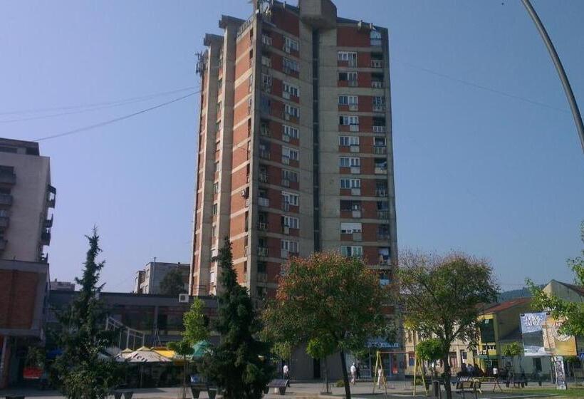 هتل Konaciste Trstenik