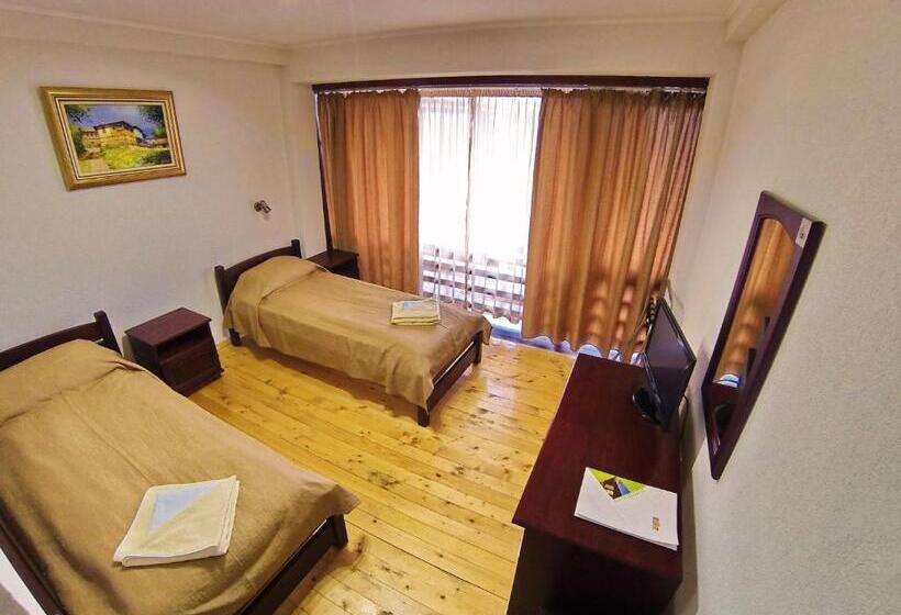 فندق Rumika Ecocenter