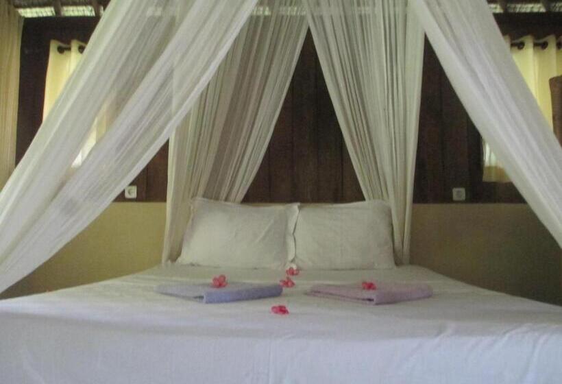 פנסיון Selong Belanak Bungalows