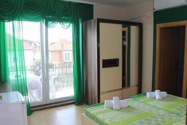 پانسیون Villa Mimi