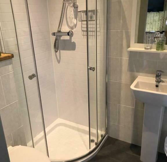 فندق صغير The Cross Keys In Kippen