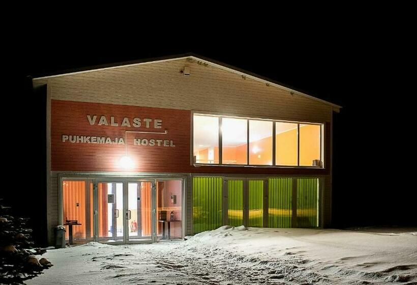 هاستل Valaste Puhkeküla