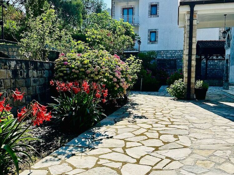 Aparthotel   Villa Jovicic