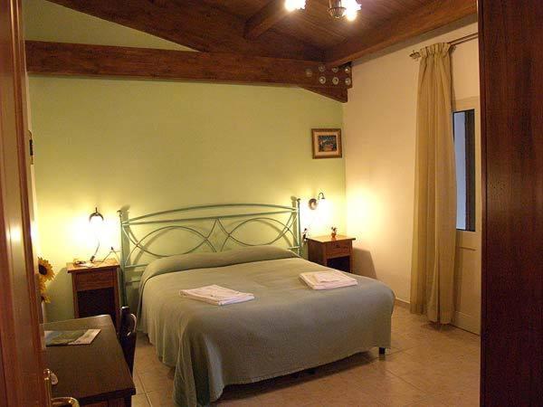 هتل Agriturismo Le Frasche