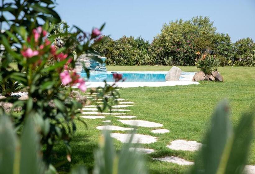 ホテル Agriturismo Santa Lucia