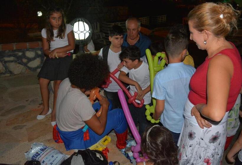 هتل First Class Didim