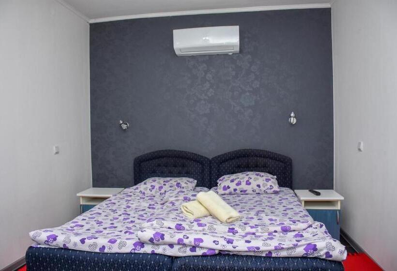 پانسیون Guest House Ceca