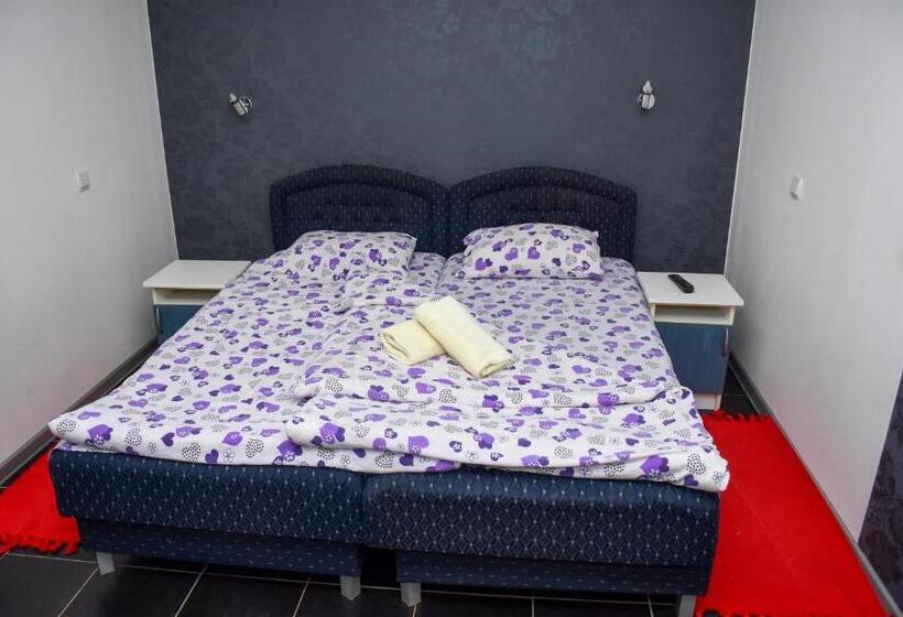 پانسیون Guest House Ceca