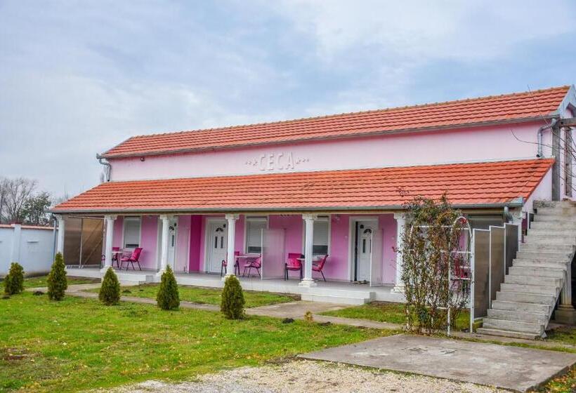 پانسیون Guest House Ceca