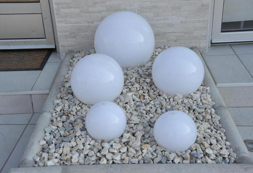 پانسیون Villa Grazia