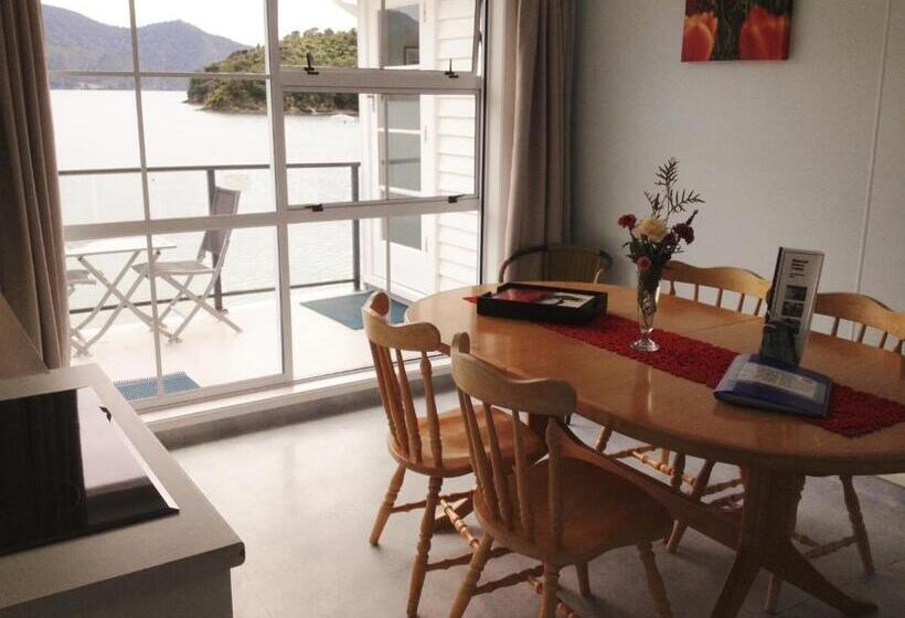 Te Mahia Bay Resort